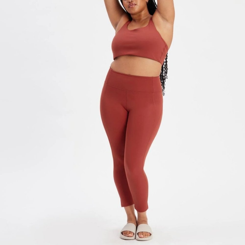 Ember Compressive High-Rise Legging (NWT)